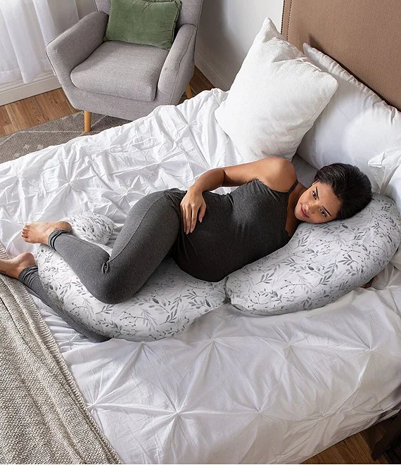 Boppy Side Sleeper Pregnancy Pillow with Removable Jersey Pillow Cover,  Gray Falling Leaves, Compact Stay-Put Design with Signature Stretch Panel,  Prenatal and Postnatal Positioning : : Home