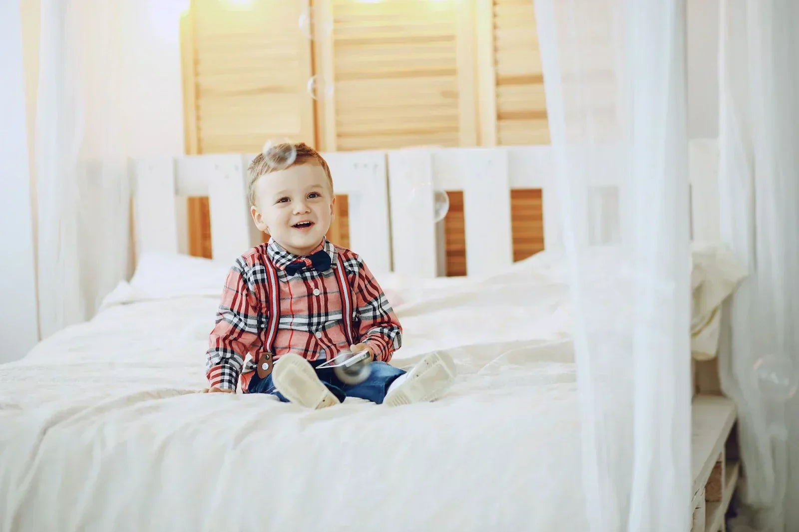 When to Transition to a Toddler Bed: Signs, Safety Tips & Expert Advice