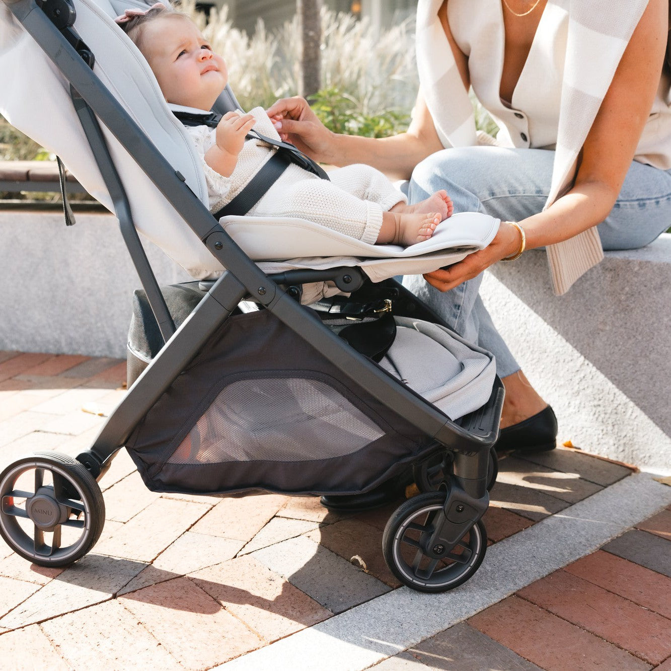 UPPAbaby Minu V3 Stroller | SHIPS LATE FEBRUARY