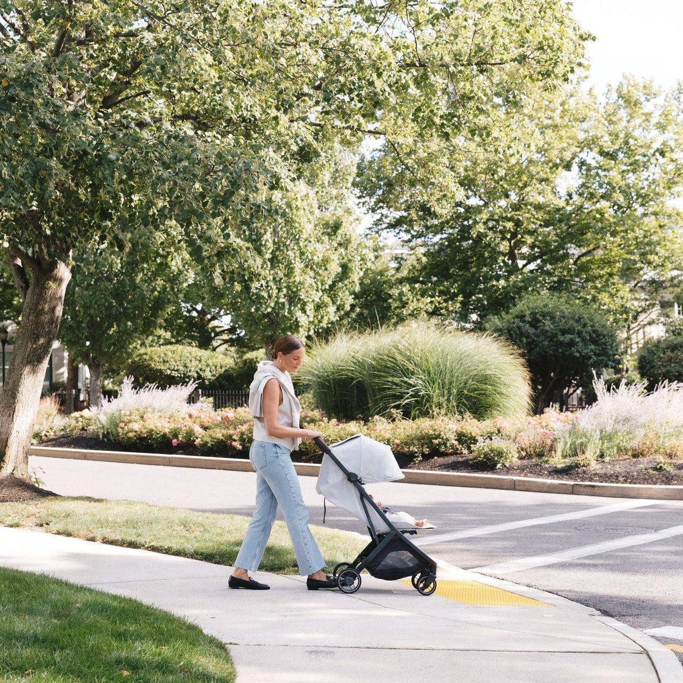 UPPAbaby Minu V3 Stroller | SHIPS LATE FEBRUARY