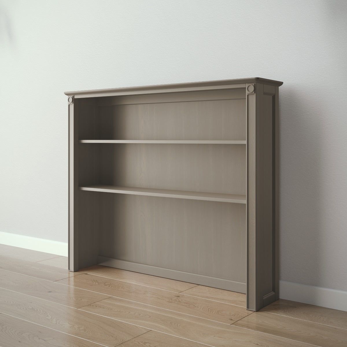 Romina Dakota Hutch
