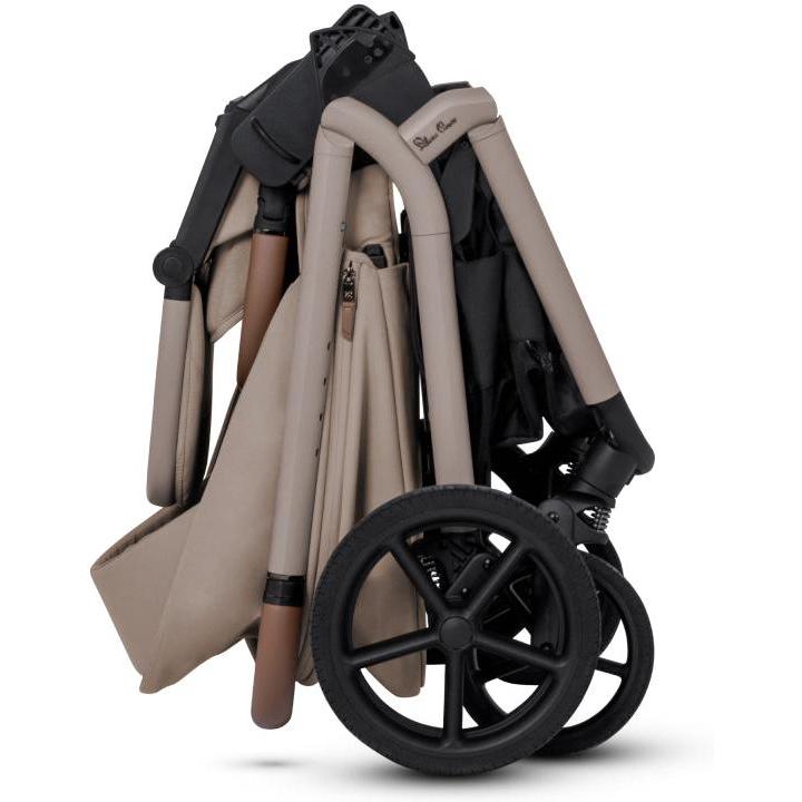 Silver Cross Breez Mid-Size Compact Stroller **** Late July ETA ****