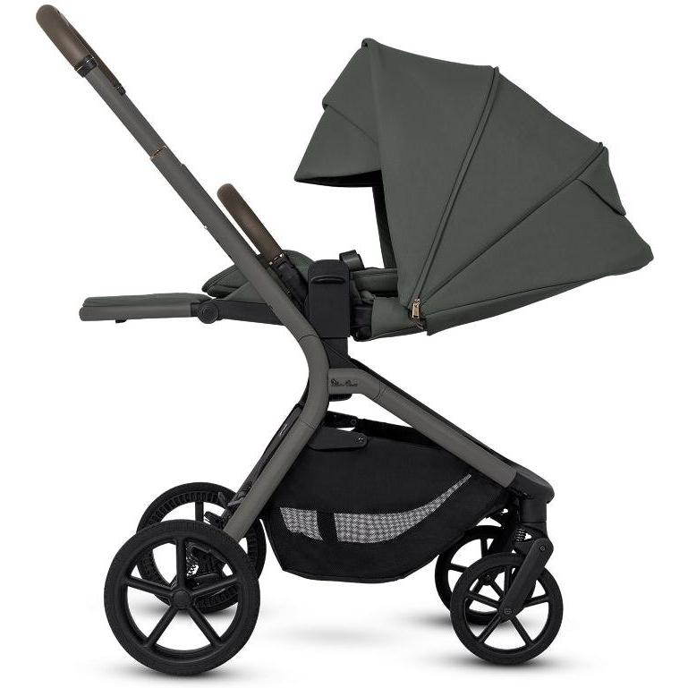 Silver Cross Breez Mid-Size Compact Stroller **** Late July ETA ****