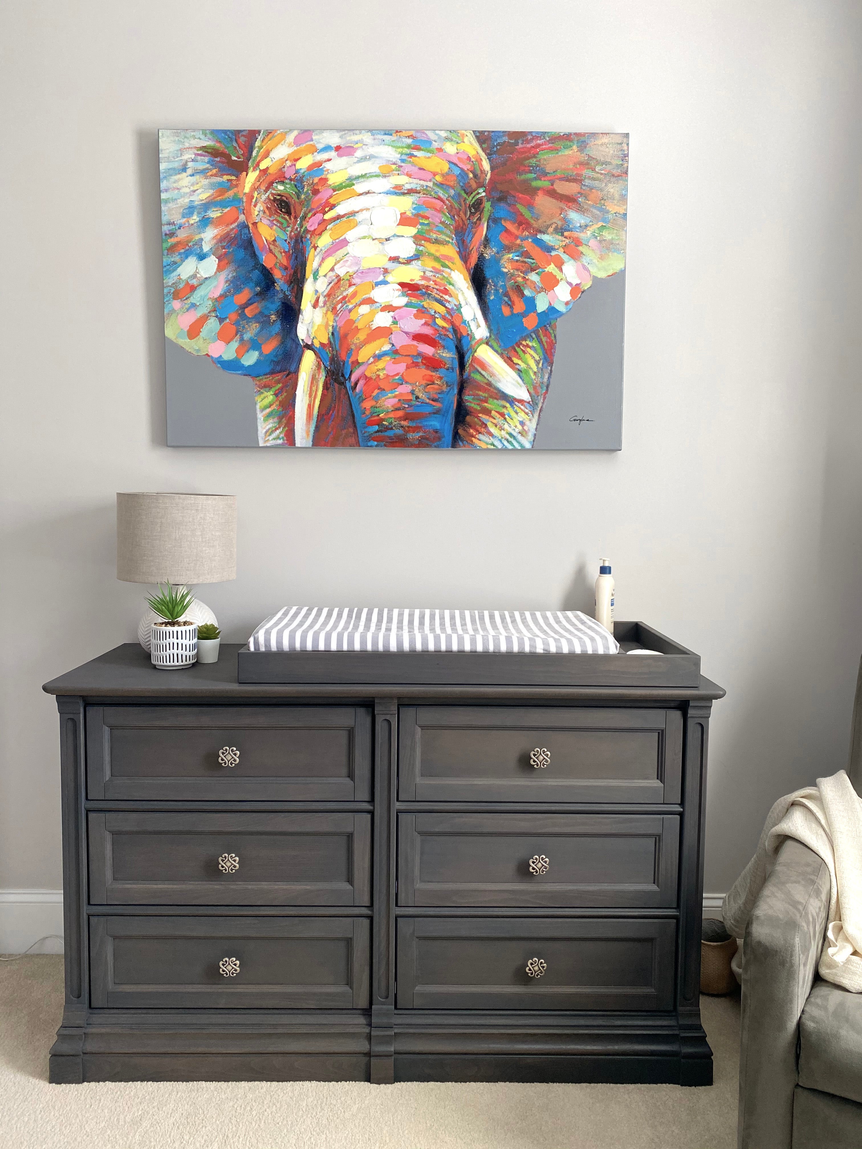 Romina Imperio Double Dresser
