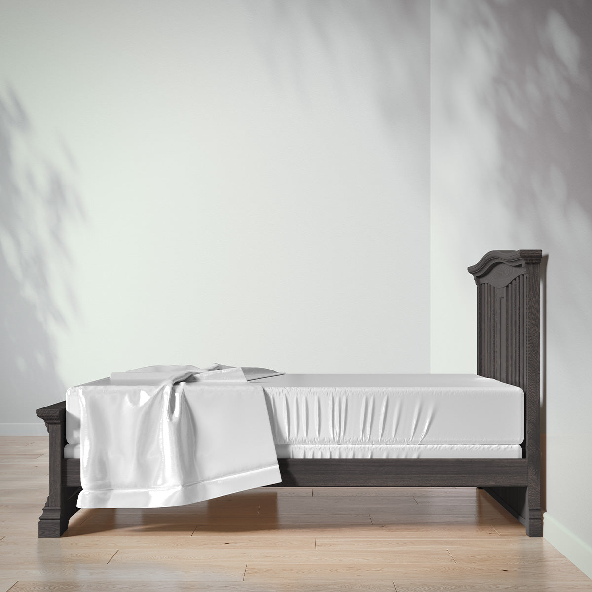 Romina Imperio Full Bed