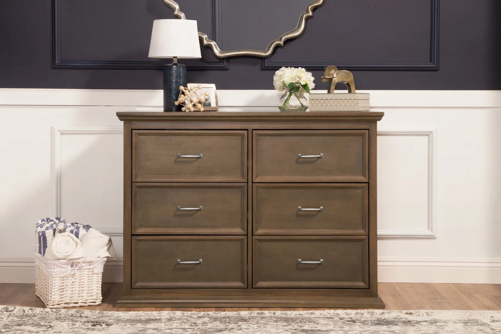 Million dollar top baby foothill dresser